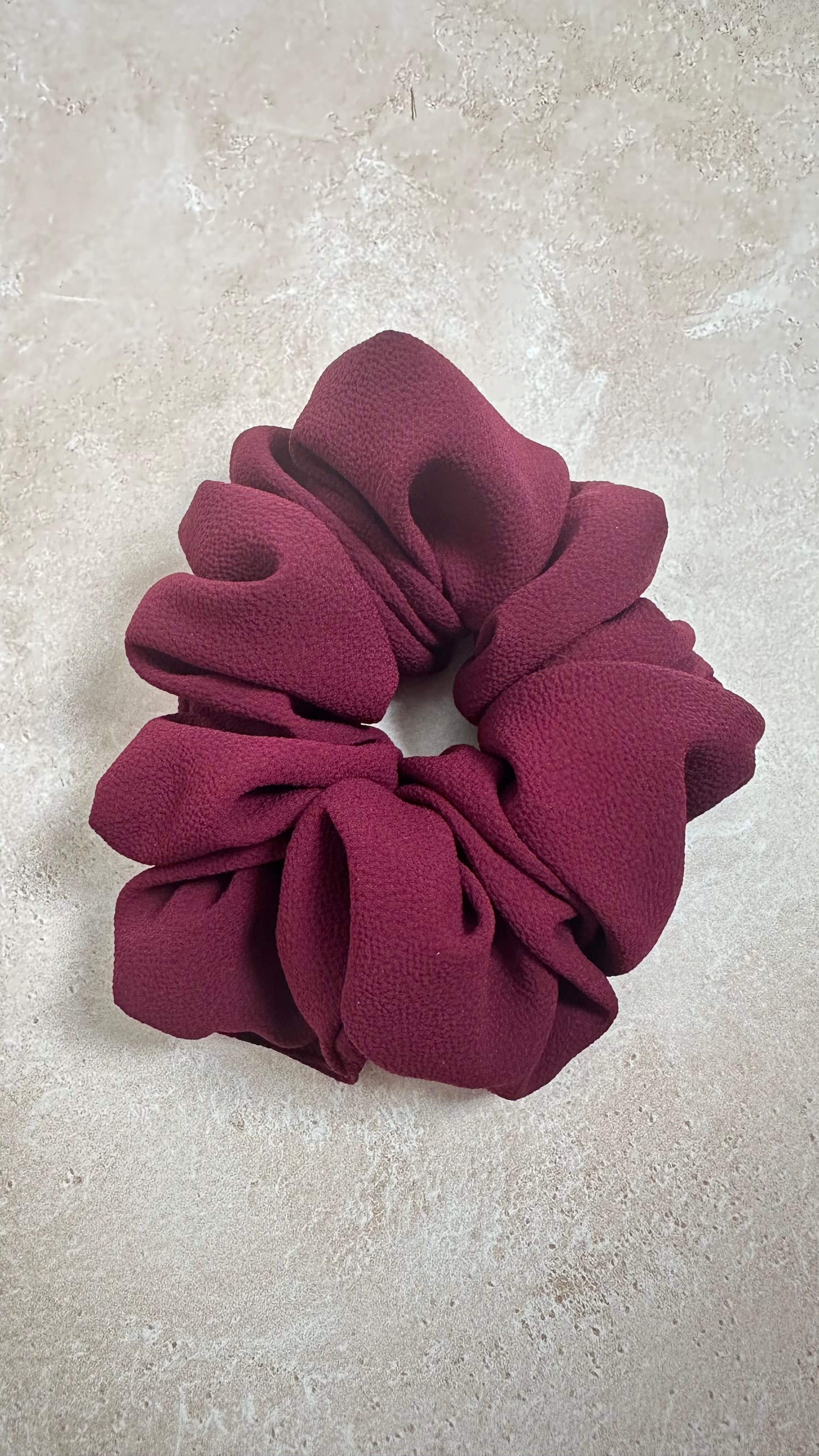 Chouchou cheveux en tissu – Maintien confortable sans casser