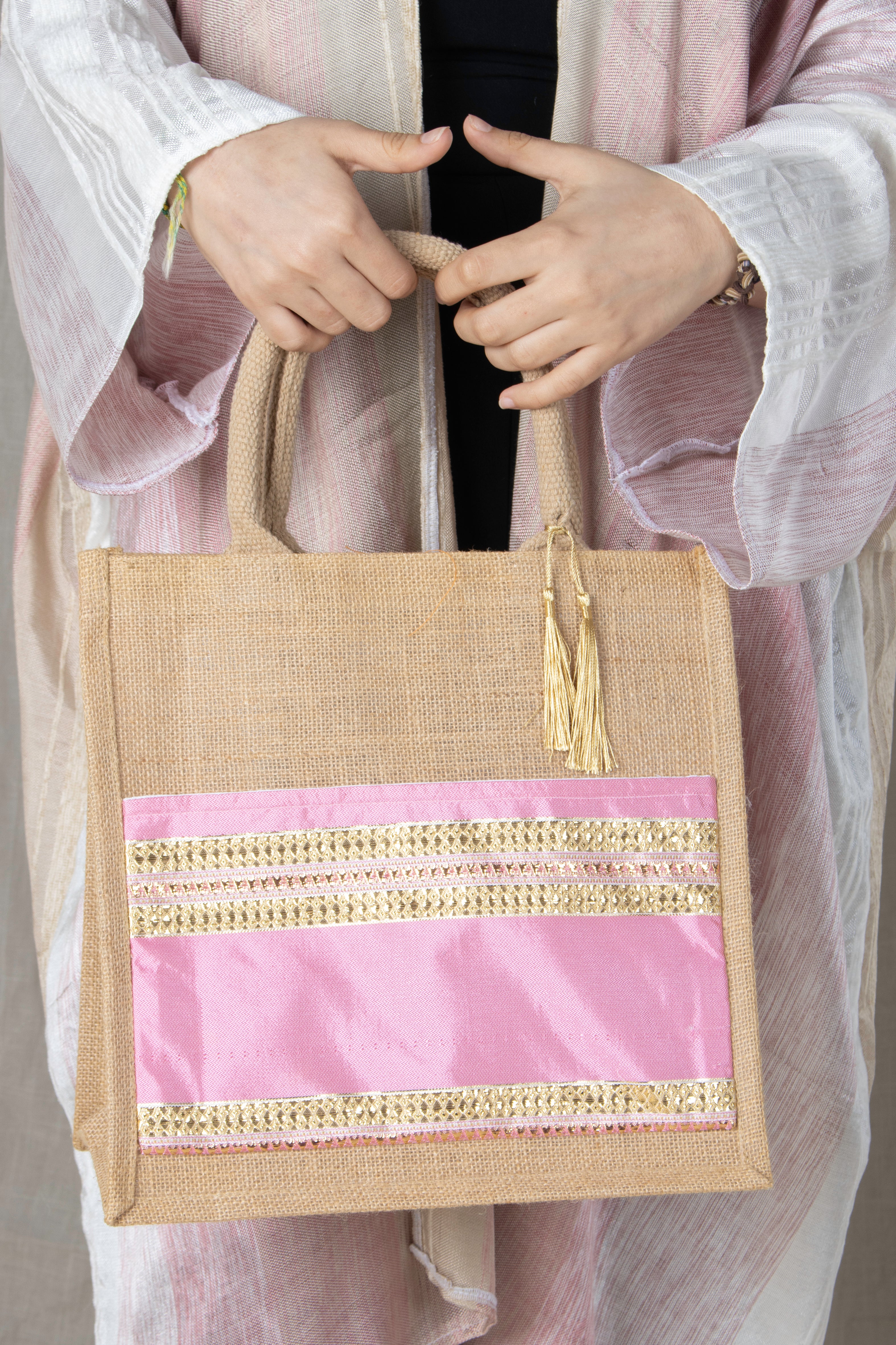 Sac cabas artisanal Pink Rihla en jute et tissu tunisien houli coloré, contenance 14L, fait main en France.